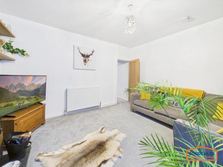 2 bedroom Semi-detached house for sale in Hednesford Road, Brownhills, WS8