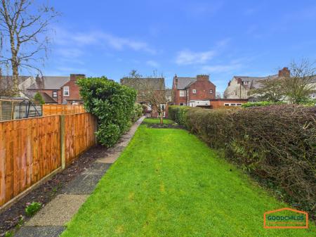 2 bedroom Semi-detached house for sale in Hednesford Road, Brownhills, WS8