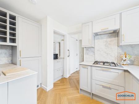 5 bedroom Semi-detached house for sale in Canterbury Close, Pelsall, WS3