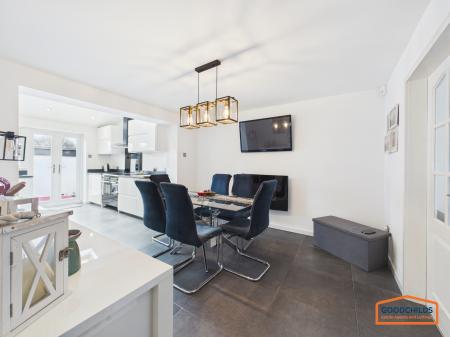 4 bedroom Semi-detached house for sale in Northgate, Walsall Wood, Walsall, WS9