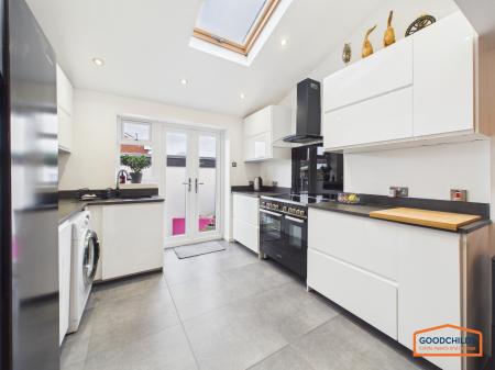4 bedroom Semi-detached house for sale in Northgate, Walsall Wood, Walsall, WS9