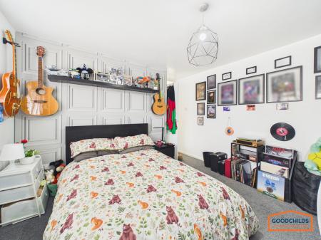 4 bedroom Semi-detached house for sale in Northgate, Walsall Wood, Walsall, WS9