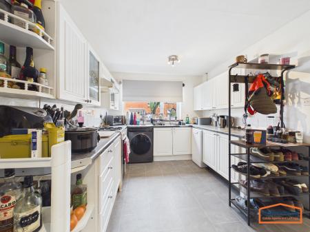 3 bedroom End of terrace house for sale in Bridgwater Close, Walsall Wood, WS9