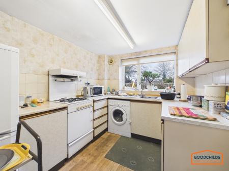 3 bedroom Semi-detached house for sale in Valley View, Brownhills, WS8