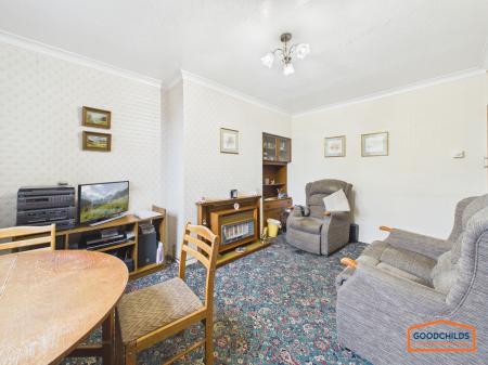 3 bedroom Semi-detached house for sale in Valley View, Brownhills, WS8