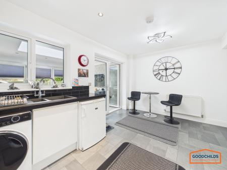 3 bedroom Semi-detached house for sale in Howdles Lane, Walsall, WS8