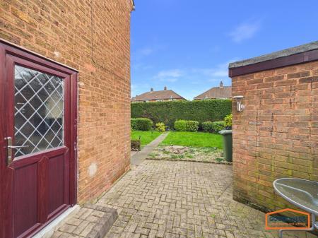 2 bedroom Semi-detached house for sale in Catshill Road, Brownhills, WS8