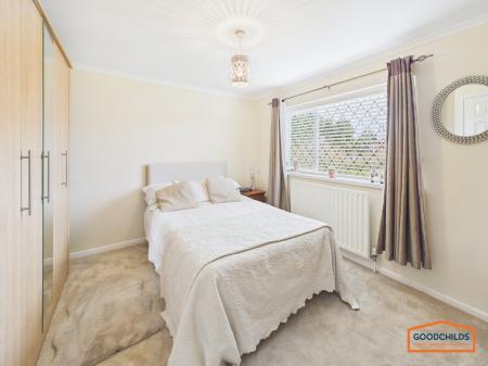 2 bedroom Semi-detached house for sale in Catshill Road, Brownhills, WS8