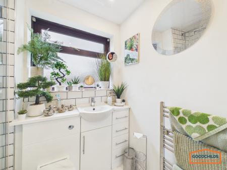 2 bedroom Apartment for sale in Sadlers Mill, Brownhills, WS8