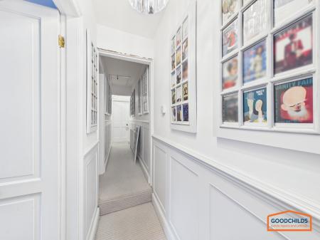 3 bedroom Terraced House for sale in Lichfield Road, Brownhills, WS8