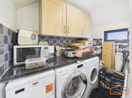 3 bedroom Terraced House for sale in Lichfield Road, Brownhills, WS8