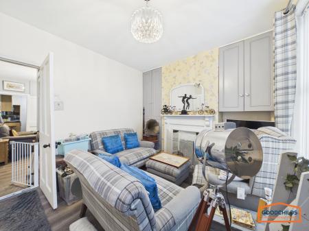 3 bedroom Terraced House for sale in Lichfield Road, Brownhills, WS8