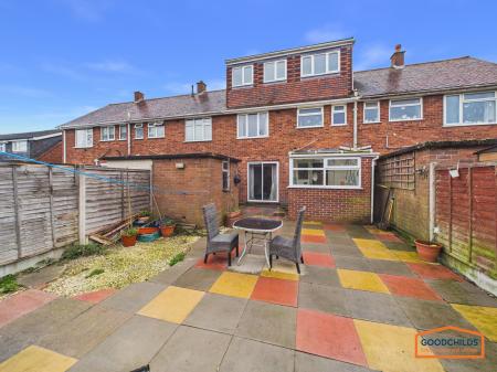 5 bedroom Terraced House for sale in Shireview Road, Pelsall, WS3