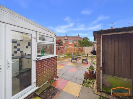 5 bedroom Terraced House for sale in Shireview Road, Pelsall, WS3