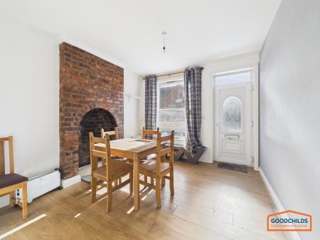 2 bedroom Semi-detached house for sale in Brownhills Road, Walsall Wood, WS8