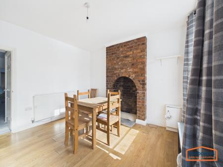 2 bedroom Semi-detached house for sale in Brownhills Road, Walsall Wood, WS8