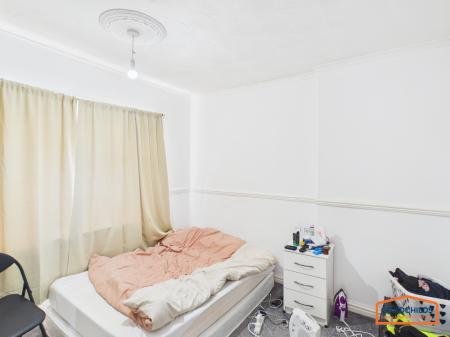 3 bedroom Semi-detached house to let in Oak Road, Pelsall, WS3