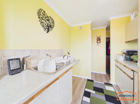 3 bedroom Link detached house for sale in Whitehorse Road, Brownhills, WS8