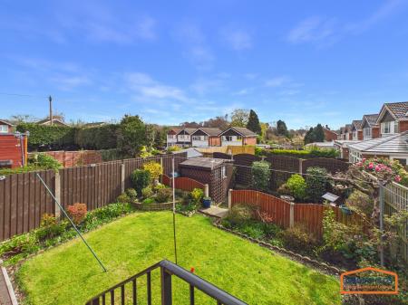 3 bedroom Link detached house for sale in Whitehorse Road, Brownhills, WS8