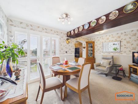 3 bedroom Link detached house for sale in Whitehorse Road, Brownhills, WS8