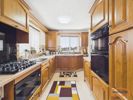 3 bedroom Link detached house for sale in Whitehorse Road, Brownhills, WS8