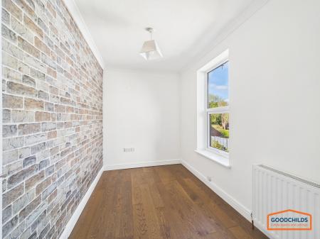 3 bedroom Semi-detached house for sale in Hednesford Road, Brownhills, WS8