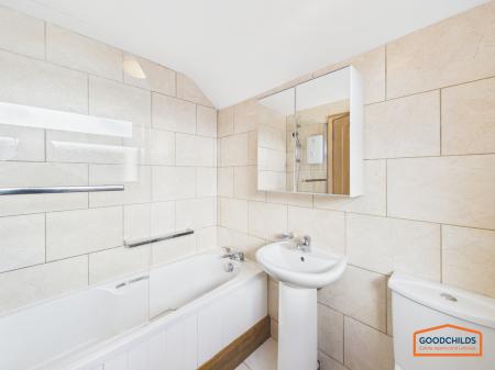 3 bedroom Semi-detached house for sale in Hednesford Road, Brownhills, WS8