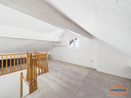 3 bedroom Semi-detached house for sale in Hednesford Road, Brownhills, WS8