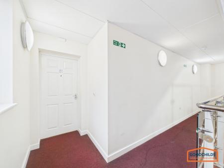 2 bedroom Flat for sale in Bridgeside Close, Walsall, WS8