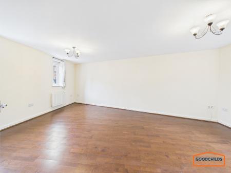 2 bedroom Flat for sale in Bridgeside Close, Walsall, WS8