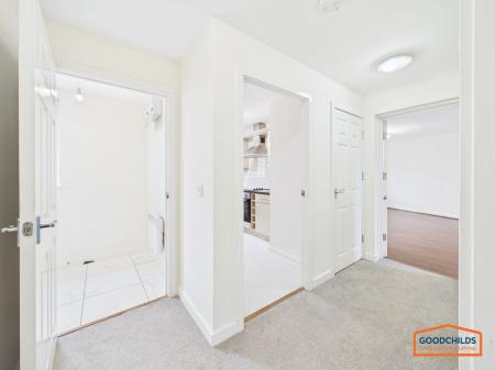 2 bedroom Flat for sale in Bridgeside Close, Walsall, WS8