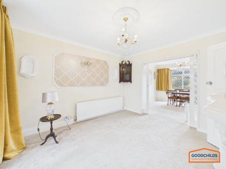 3 bedroom Semi-detached house for sale in Wolverhampton Road, Pelsall, WS3