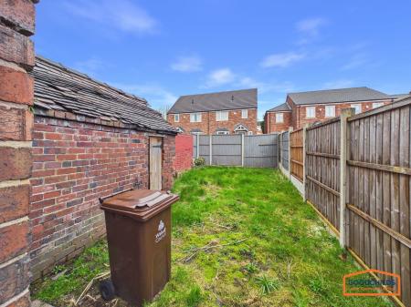 2 bedroom Semi-detached house for sale in Brownhills Road, Walsall, WS8