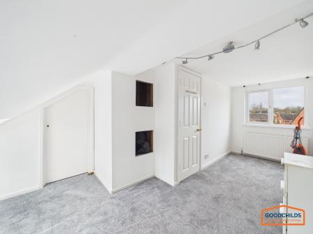 5 bedroom Terraced House for sale in Shireview Road, Walsall, WS3