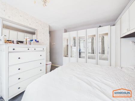 5 bedroom Terraced House for sale in Shireview Road, Walsall, WS3