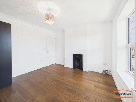 3 bedroom Semi-detached house for sale in Hednesford Road, Walsall, WS8