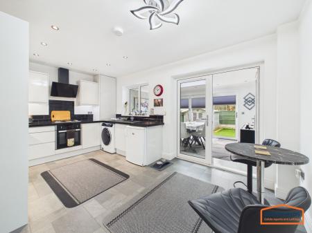 3 bedroom Semi-detached house for sale in Howdles Lane, Walsall, WS8