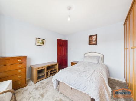 5 bedroom Semi-detached house for sale in Canterbury Close, Walsall, WS3