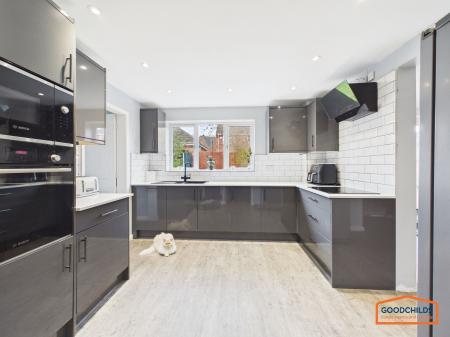 4 bedroom Detached house for sale in Curlew Drive, Brownhills, WS8
