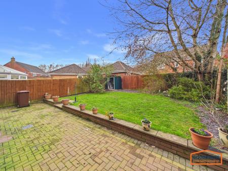 4 bedroom Detached house for sale in Curlew Drive, Brownhills, WS8