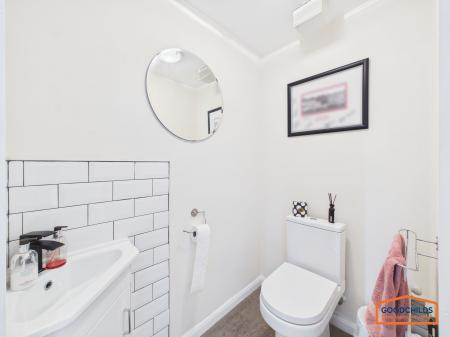 4 bedroom Detached house for sale in Curlew Drive, Brownhills, WS8