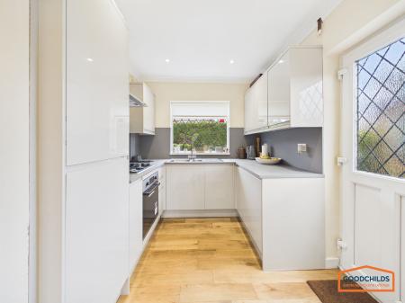 2 bedroom Semi-detached house for sale in Catshill Road, Walsall, WS8