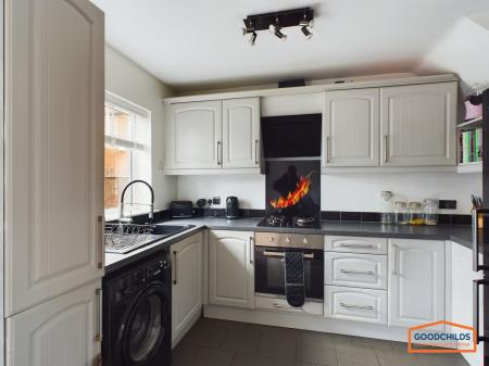 2 bedroom Semi-detached house for sale in Clarendon Road, Walsall, WS4