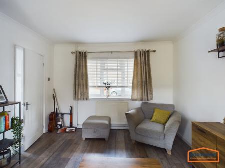 2 bedroom Semi-detached house for sale in Clarendon Road, Walsall, WS4