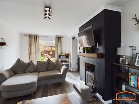 2 bedroom Semi-detached house for sale in Clarendon Road, Walsall, WS4