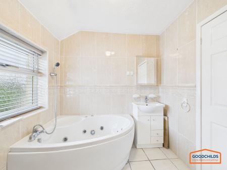3 bedroom Semi-detached house for sale in Second Avenue, Walsall, WS8