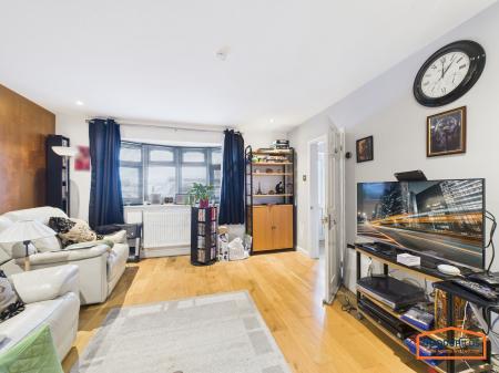 3 bedroom Terraced House for sale in Cherwell Drive, Walsall, WS8