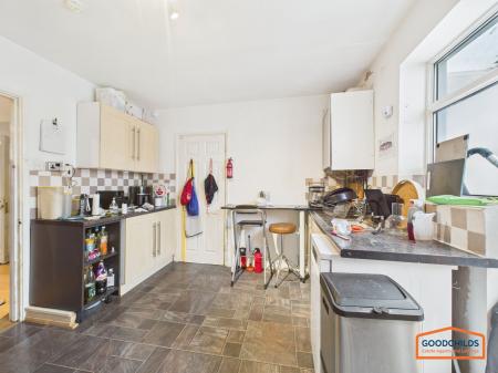 3 bedroom Terraced House for sale in Cherwell Drive, Walsall, WS8
