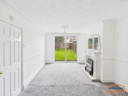 3 bedroom Semi-detached house to let in Oak Road, Pelsall, WS3