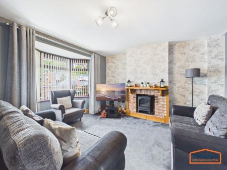 3 bedroom Semi-detached house for sale in Salters Road, Walsall, WS9